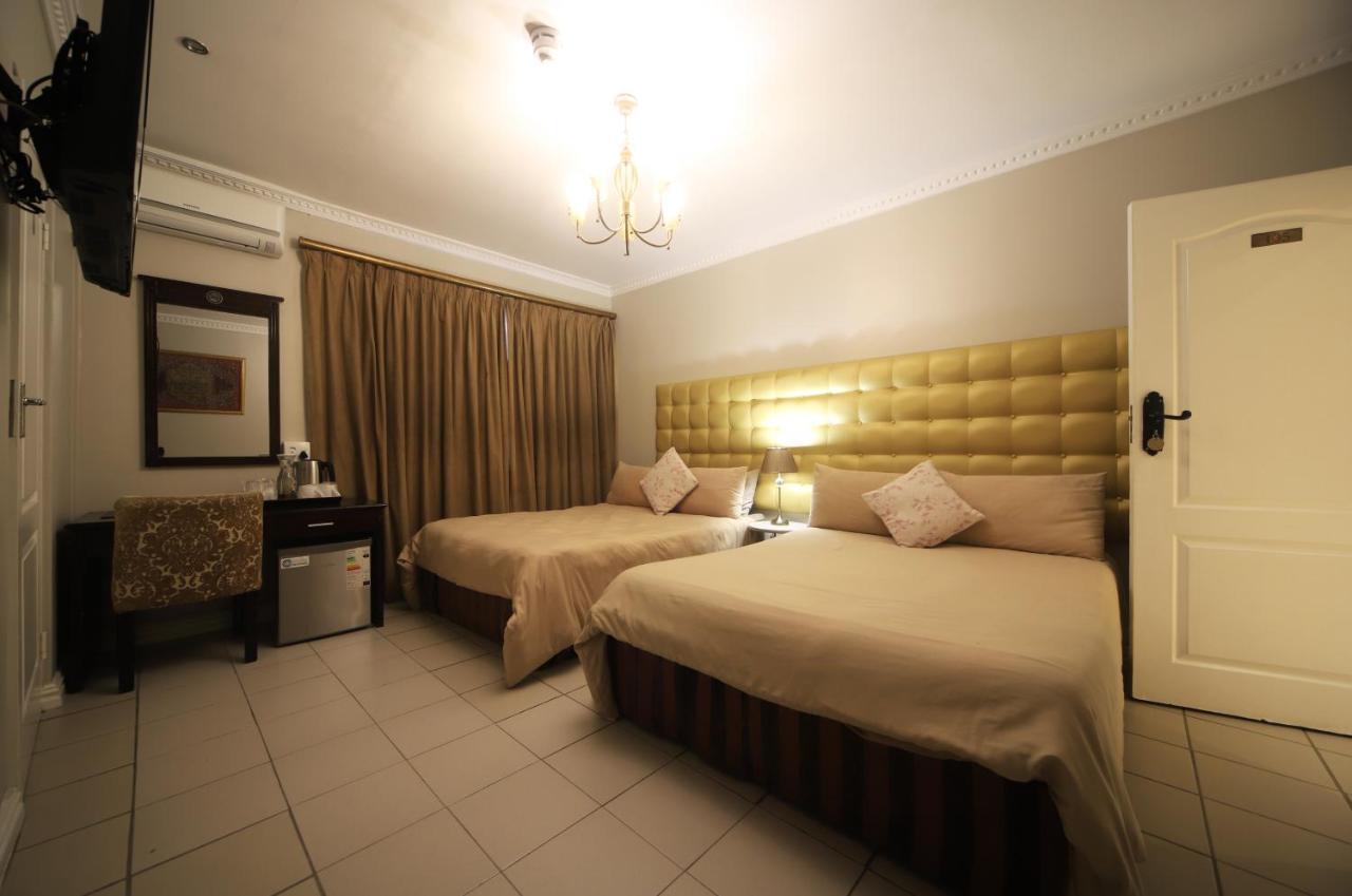 Savoy Lodge Кейптаун Номер фото